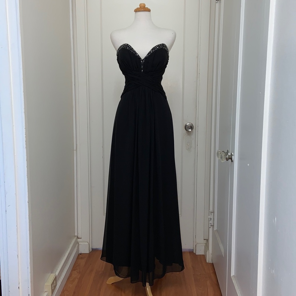 NWT Juliet Strapless Gown with Beaded Neckline